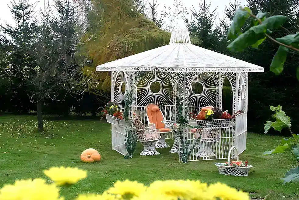 Кованая беседка «Прованс» — металлическая беседка, 5,0 × 3,0 м, 15 м²